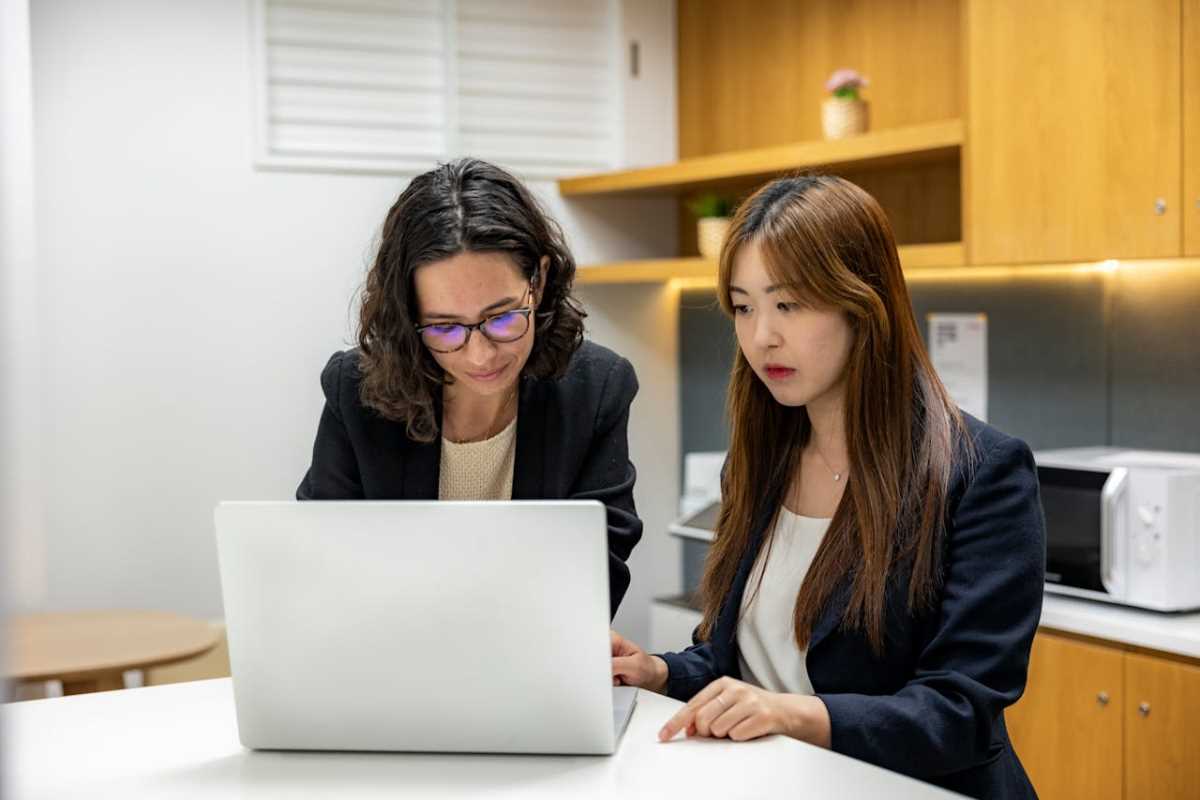 Developing Future Leaders Through Mentorship Programs